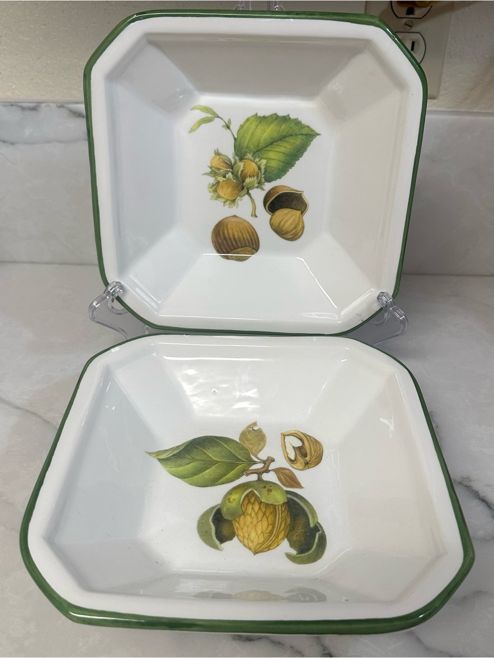 Vintage Torri botanical serving bowls, handcrafted and hand-painted in Italy.